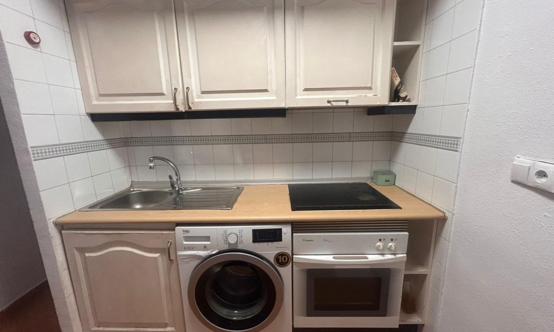 Használt Ingatlanok - Apartman -
Torrevieja - La Veleta