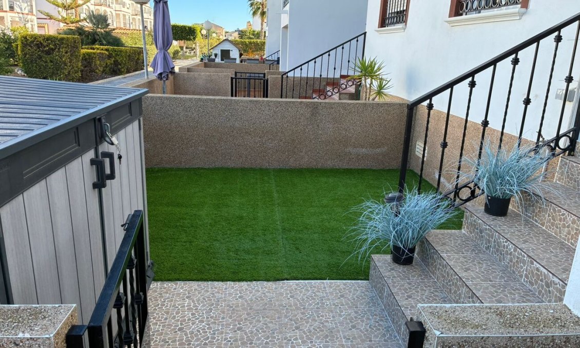 Használt Ingatlanok - Apartman -
Punta Prima - Costa Blanca