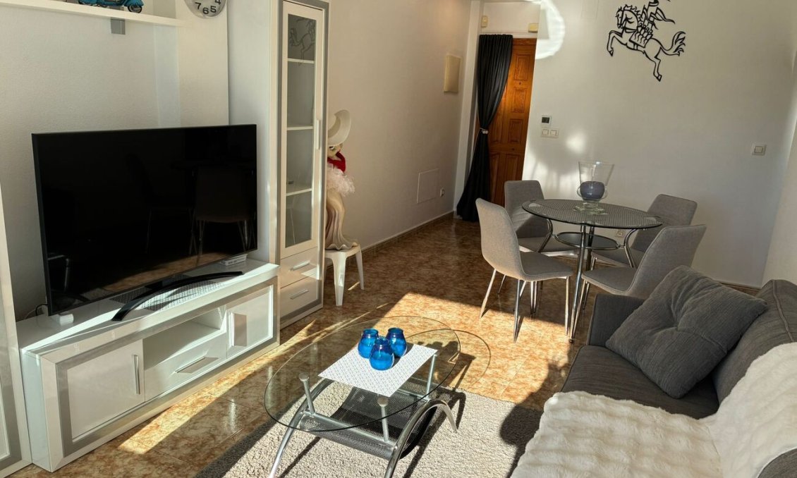 Használt Ingatlanok - Apartman -
Punta Prima - Costa Blanca