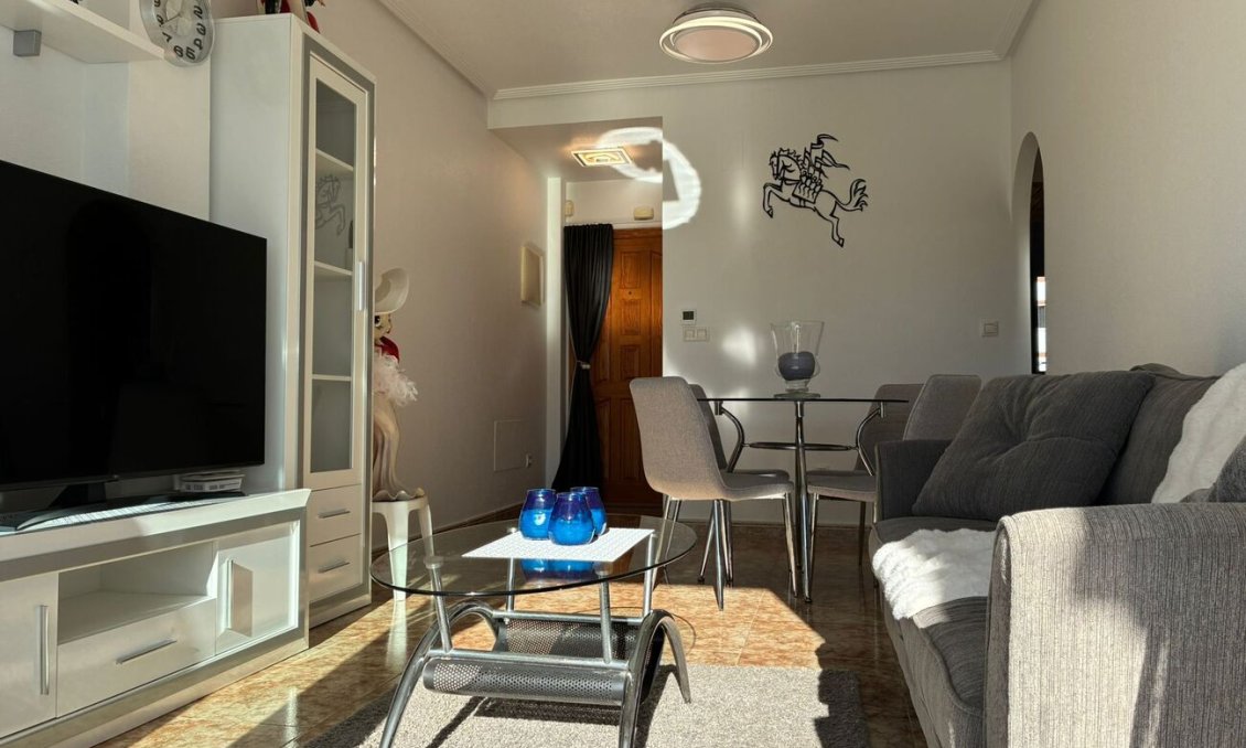 Használt Ingatlanok - Apartman -
Punta Prima - Costa Blanca