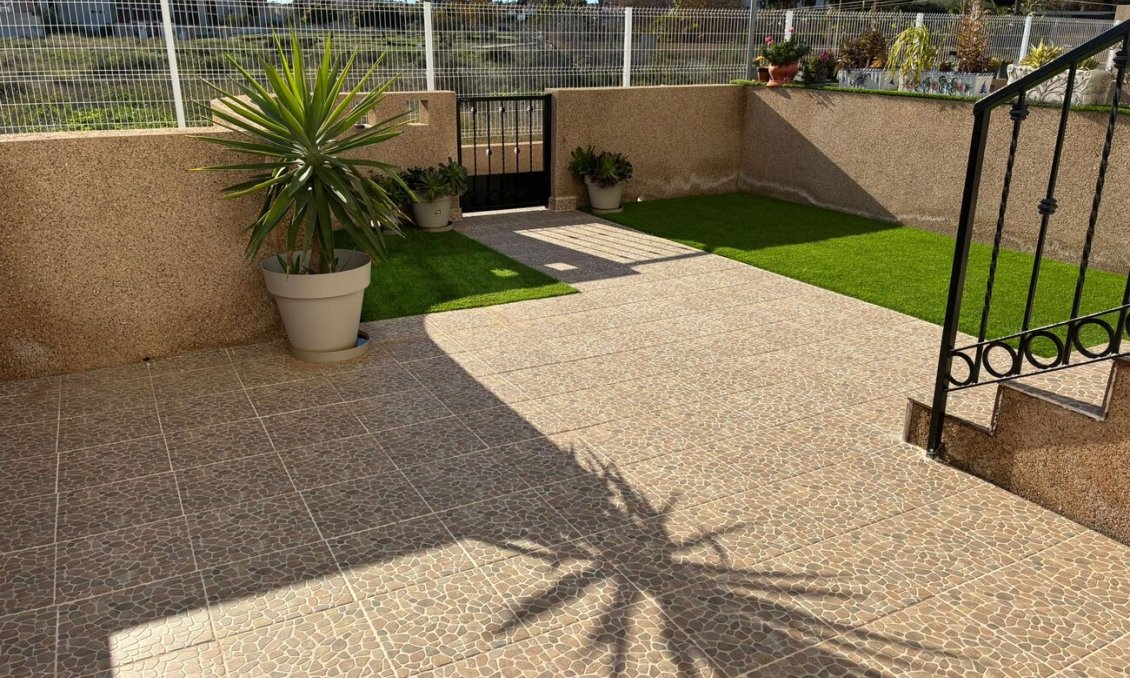 Használt Ingatlanok - Apartman -
Punta Prima - Costa Blanca