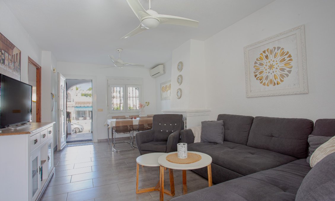 Használt Ingatlanok - Villa -
Orihuela Costa - Costa Blanca