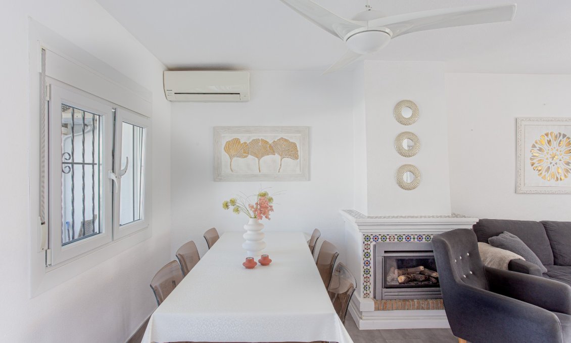 Használt Ingatlanok - Villa -
Orihuela Costa - Costa Blanca