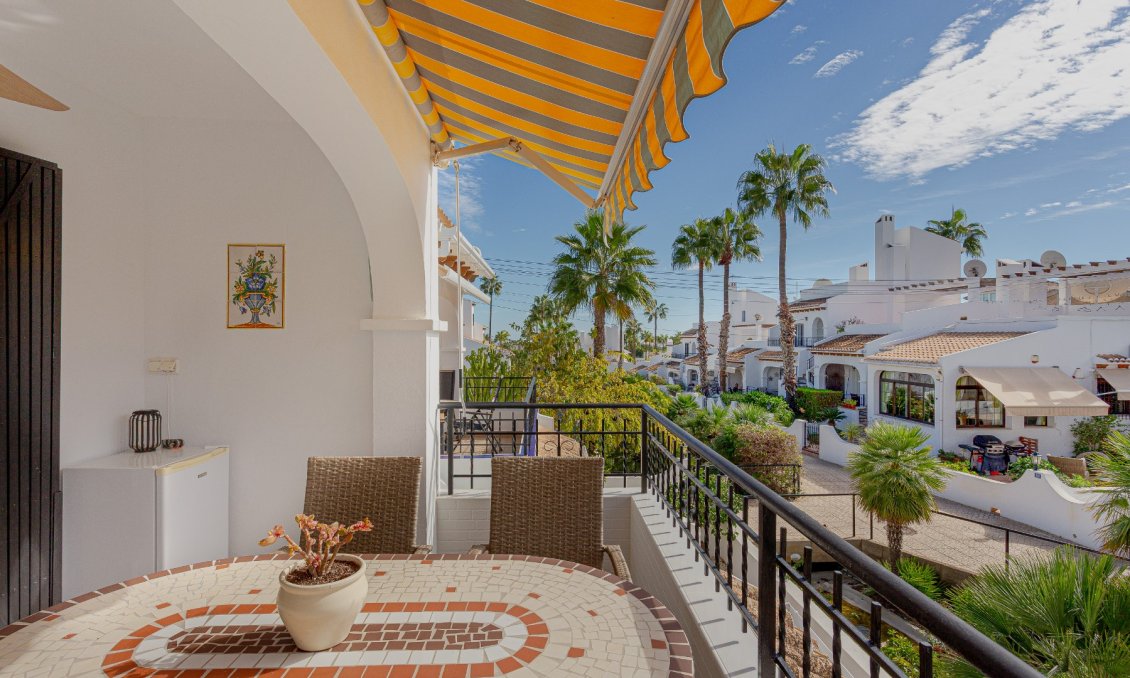 Használt Ingatlanok - Villa -
Orihuela Costa - Costa Blanca