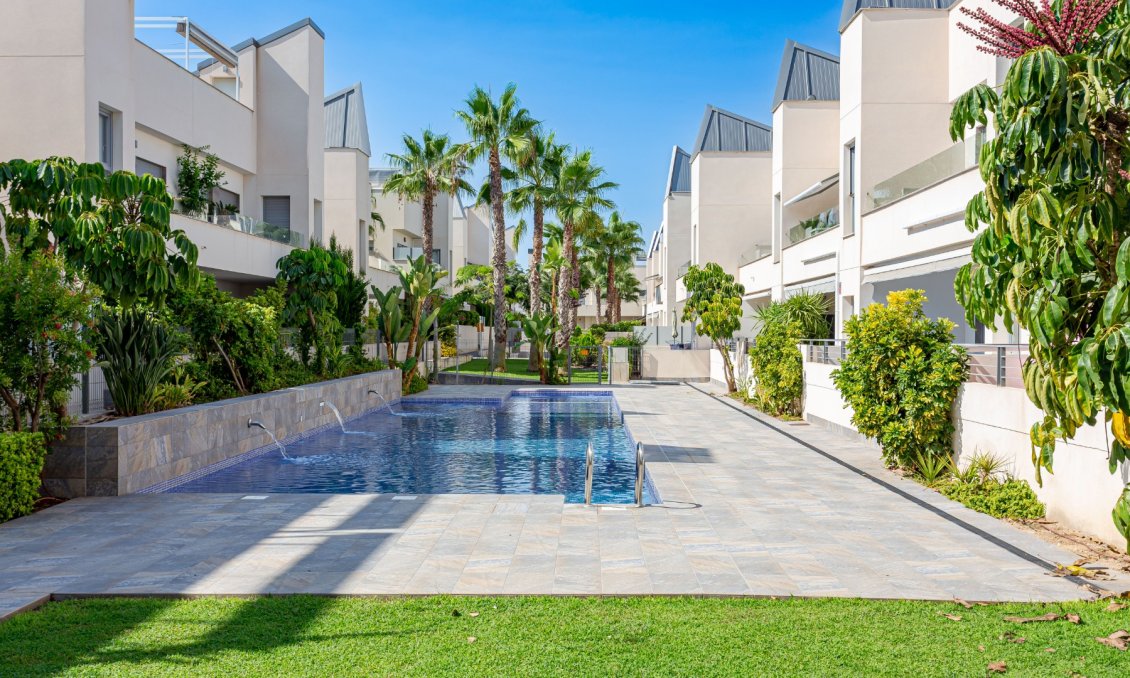 Használt Ingatlanok - Apartman -
Torrevieja - Costa Blanca