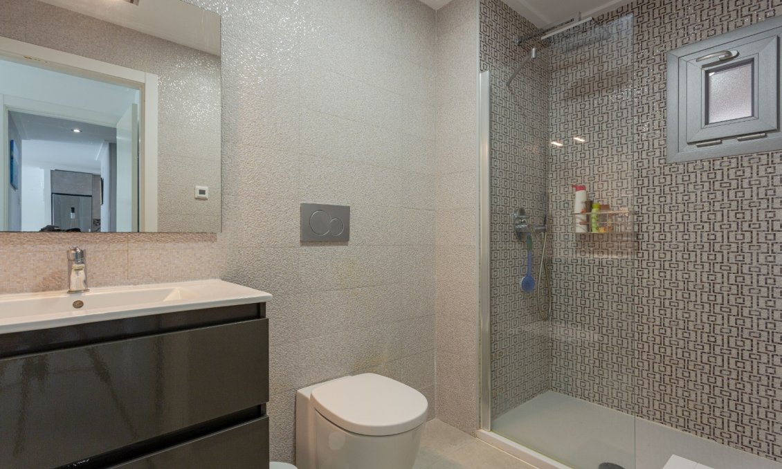 Használt Ingatlanok - Apartman -
Torrevieja - Costa Blanca