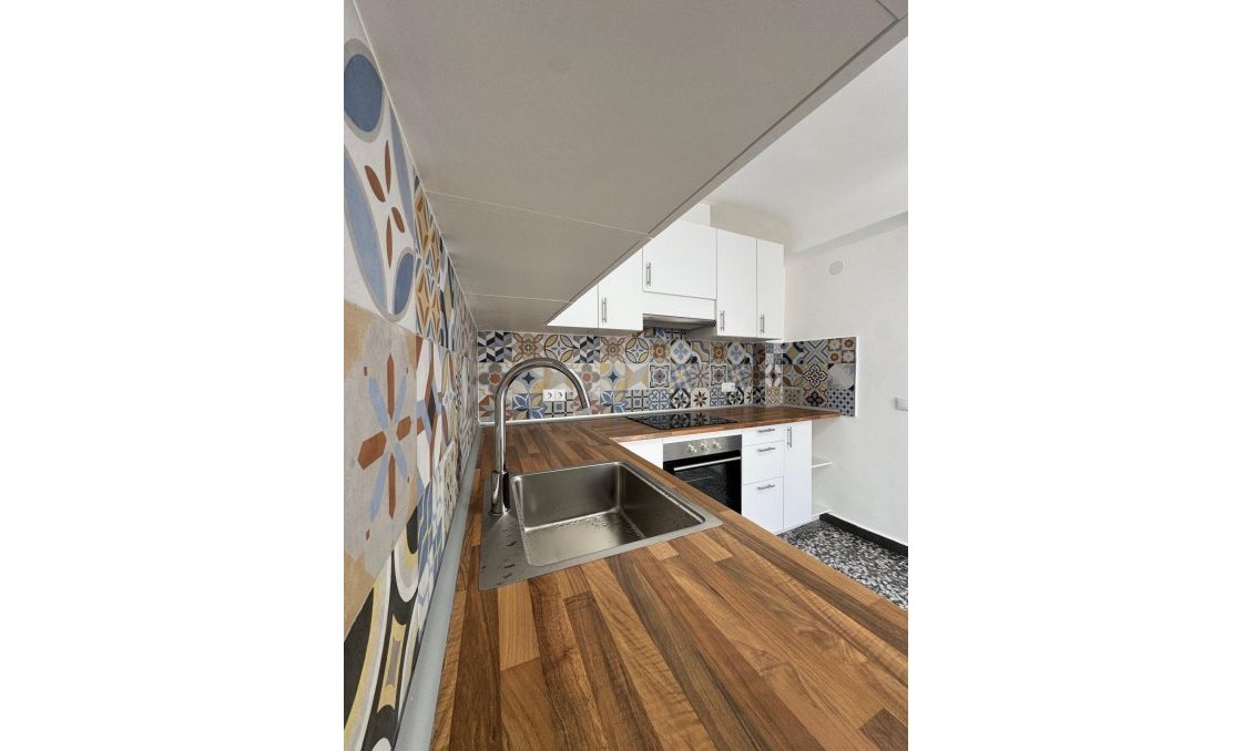 Használt Ingatlanok - Apartman -
Torrevieja - Costa Blanca