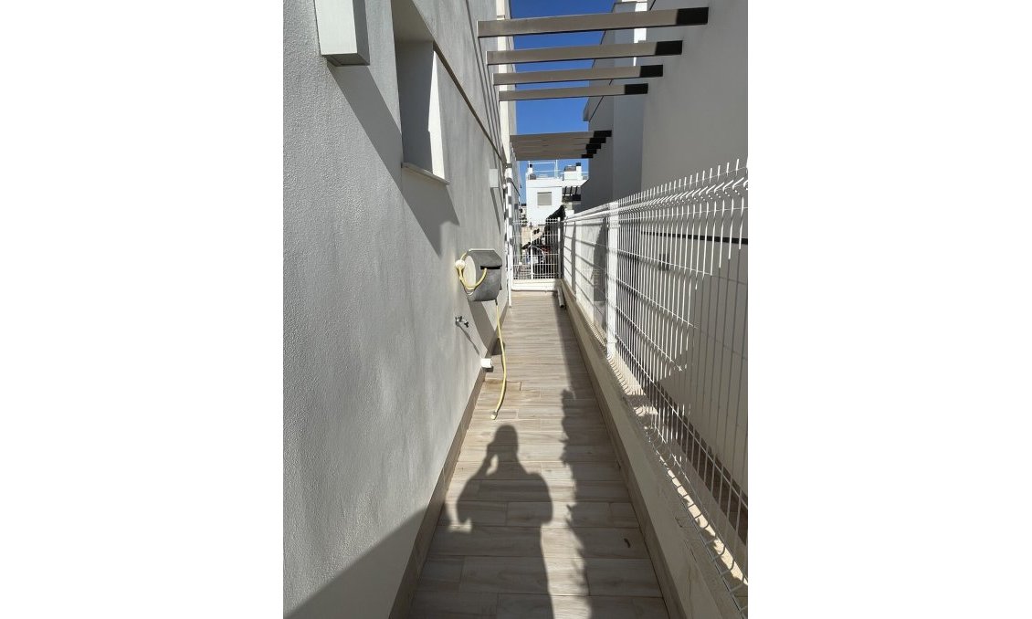 Resale - Semi Detached -
Villamartin