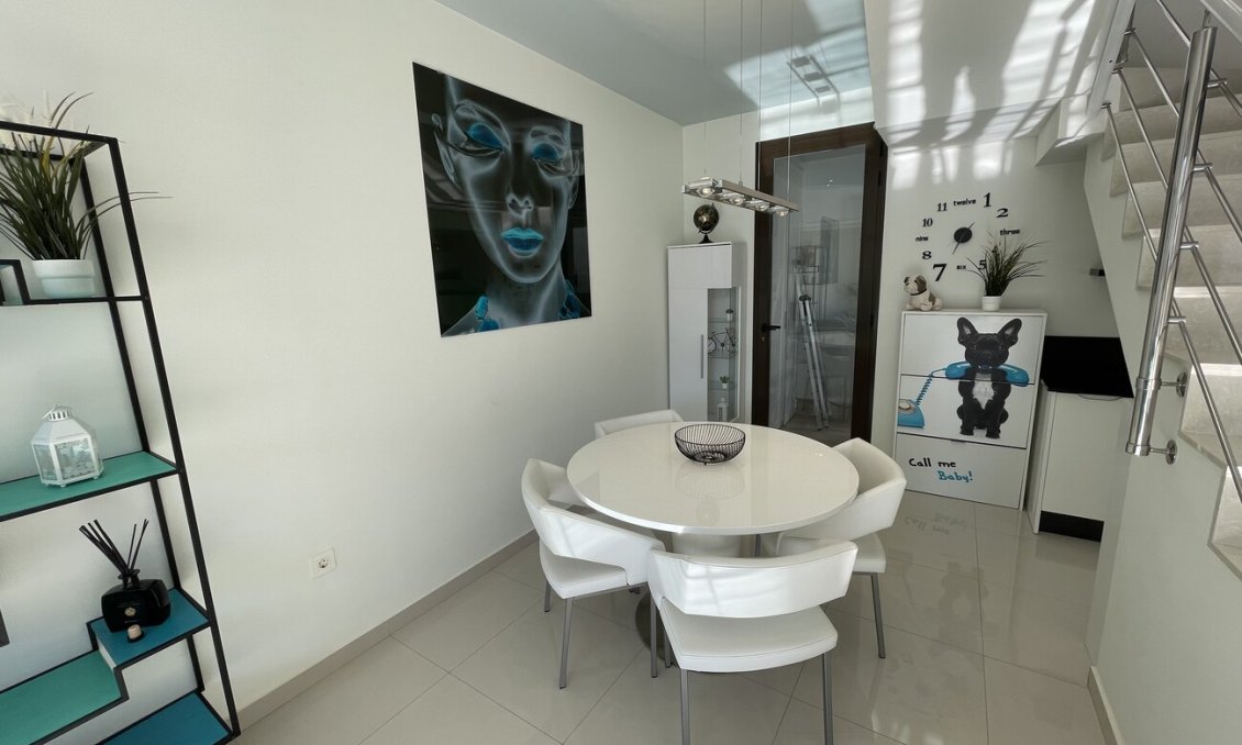 Resale - Semi Detached -
Villamartin