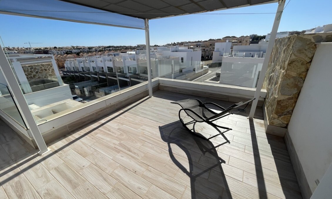 Resale - Semi Detached -
Villamartin