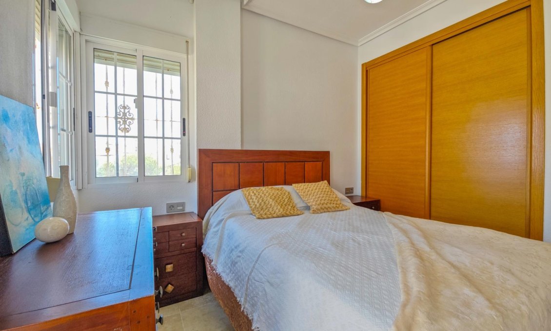 Revânzare - Vilă -
Torrevieja - La Mata