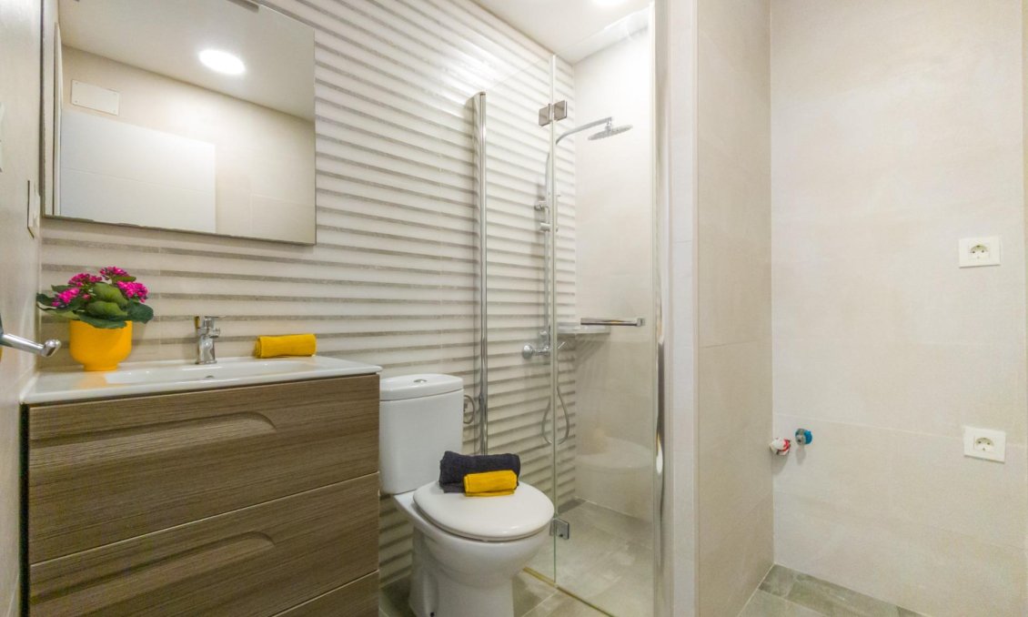 Wiederverkauf - Wohnung -
Torrevieja