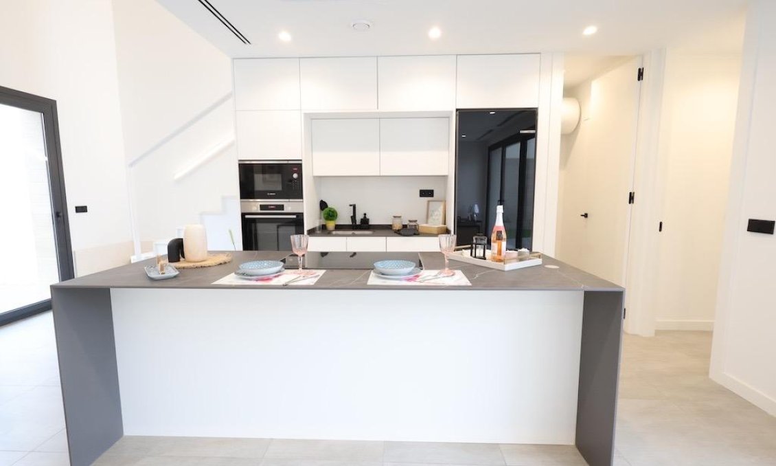 Használt Ingatlanok - Villa -
Los Alcazares - Costa Calida