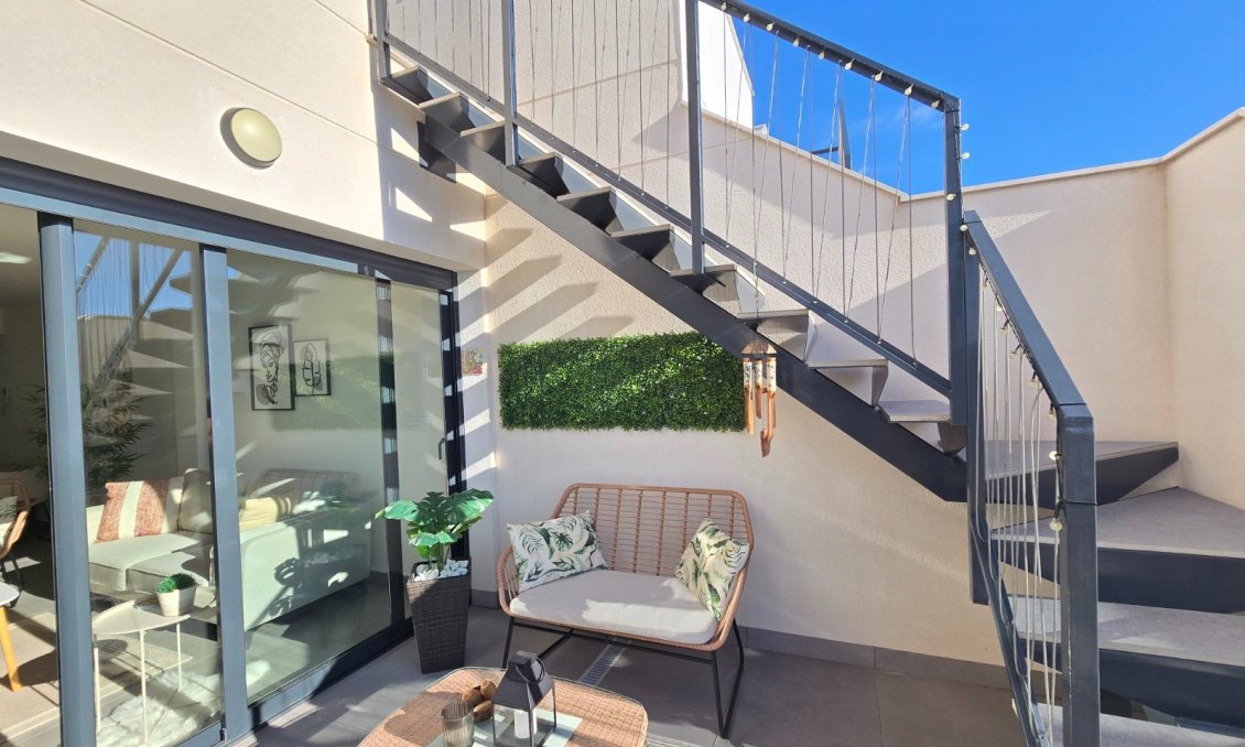 Használt Ingatlanok - Apartman -
Orihuela Costa - Costa Blanca