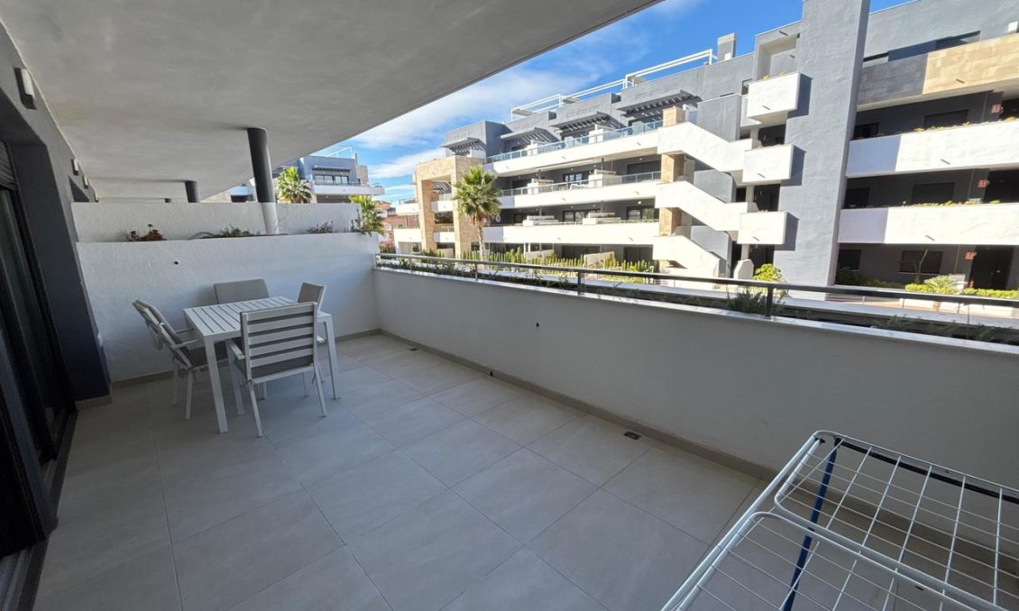 Használt Ingatlanok - Apartman -
Playa Flamenca - Costa Blanca