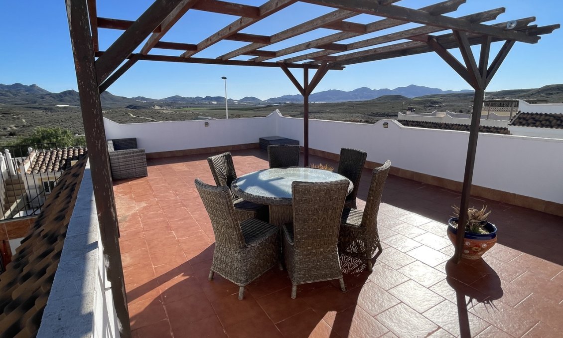 Használt Ingatlanok - Sorház -
Camposol - Inland