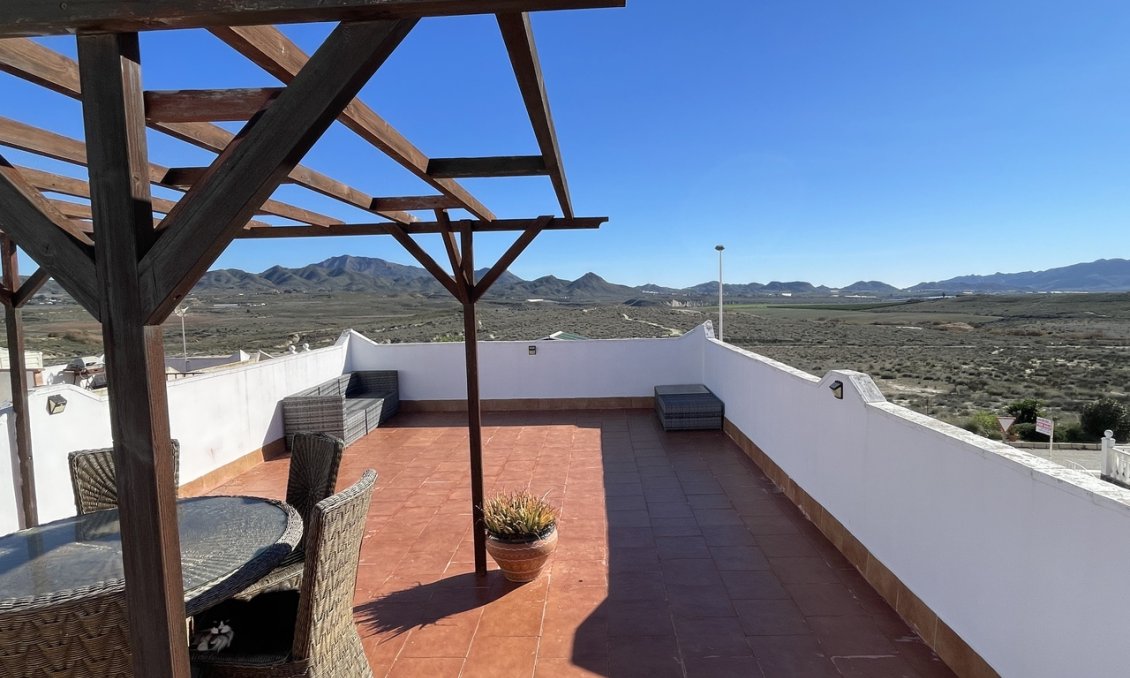 Használt Ingatlanok - Sorház -
Camposol - Inland