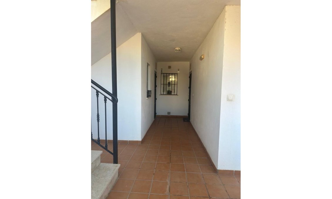 Használt Ingatlanok - Apartman -
Campoamor - Costa Blanca