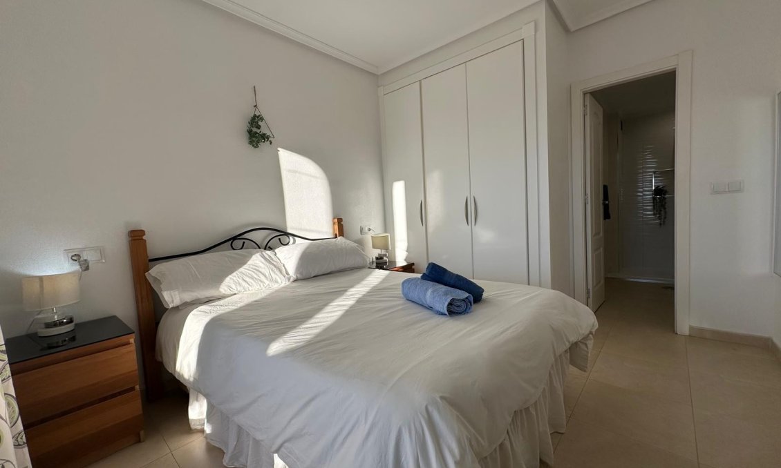 Használt Ingatlanok - Apartman -
Campoamor - Costa Blanca