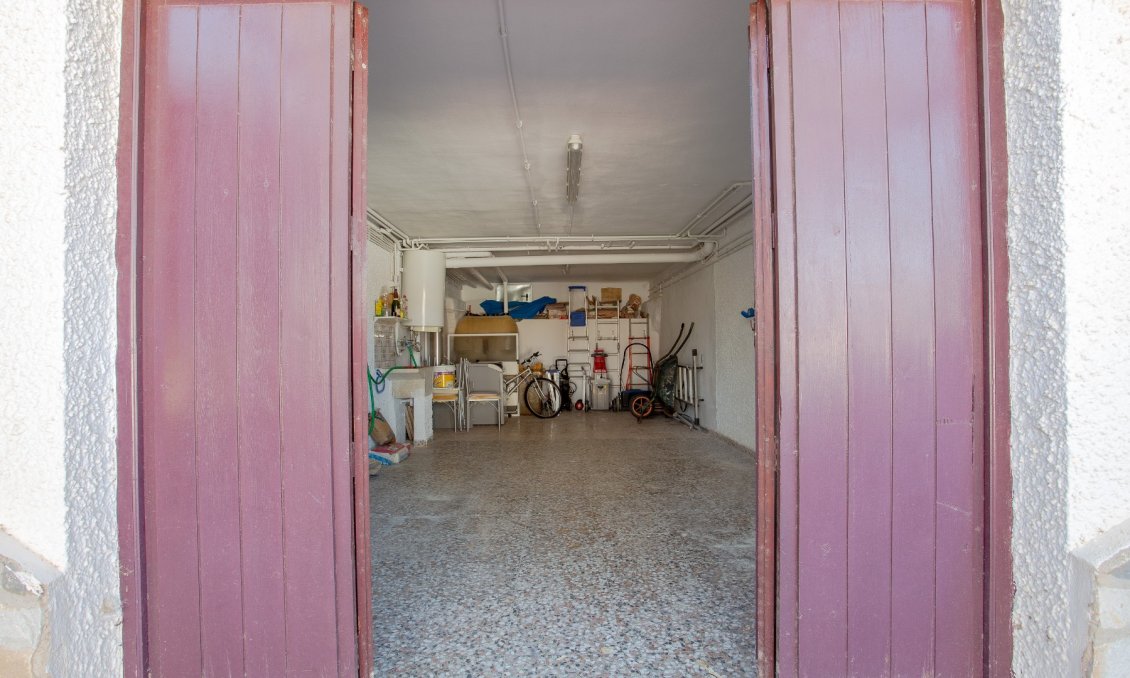 Használt Ingatlanok - Villa -
Torrevieja - Costa Blanca