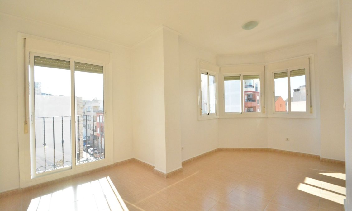 Revente - Attique -
Guardamar del Segura - Costa Blanca