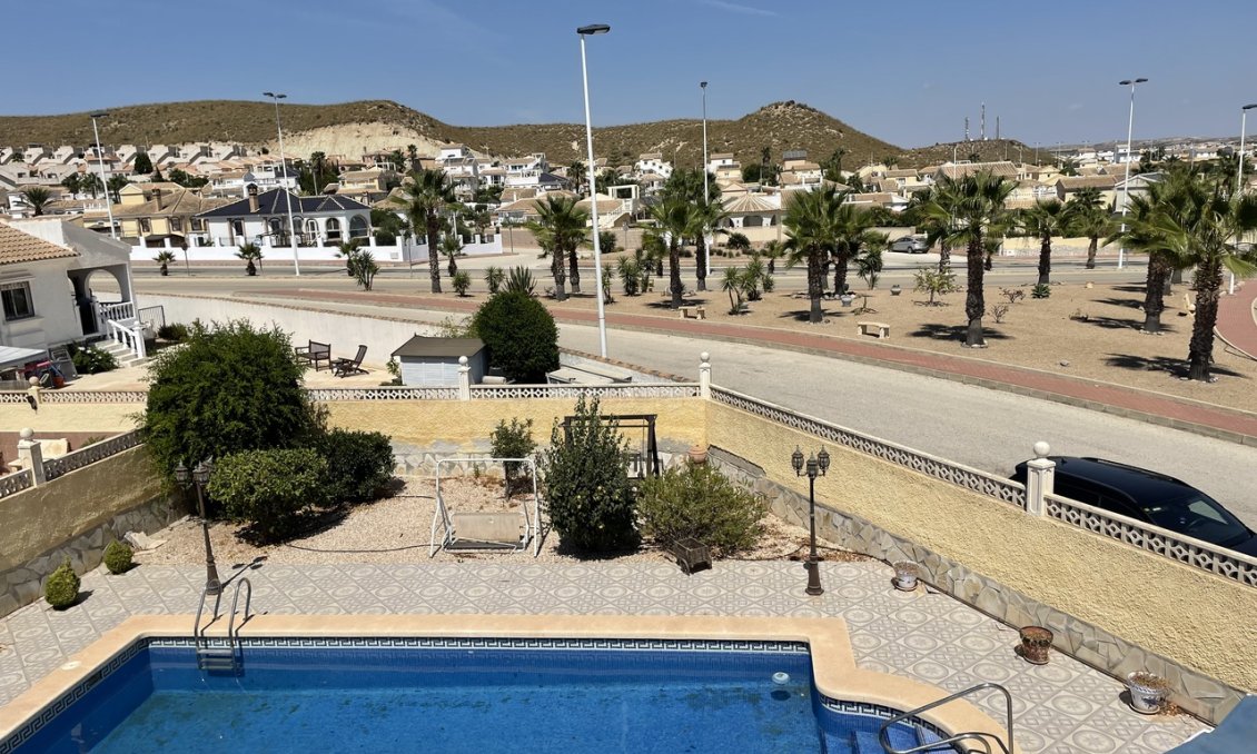 Használt Ingatlanok - Villa -
Camposol - Inland