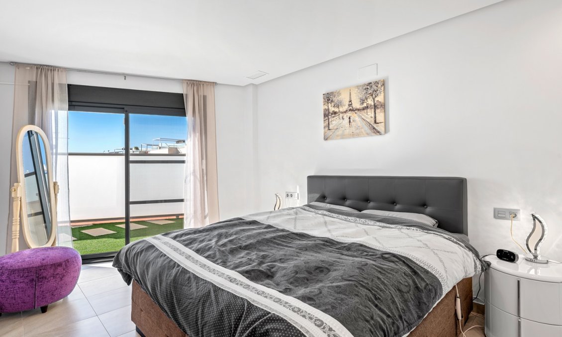 Használt Ingatlanok - Villa -
Los Alcazares - Costa Calida