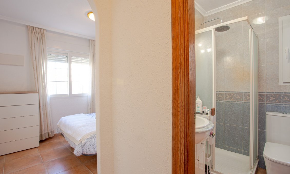 Revânzare - Vilă -
Pilar de la Horadada - Costa Blanca