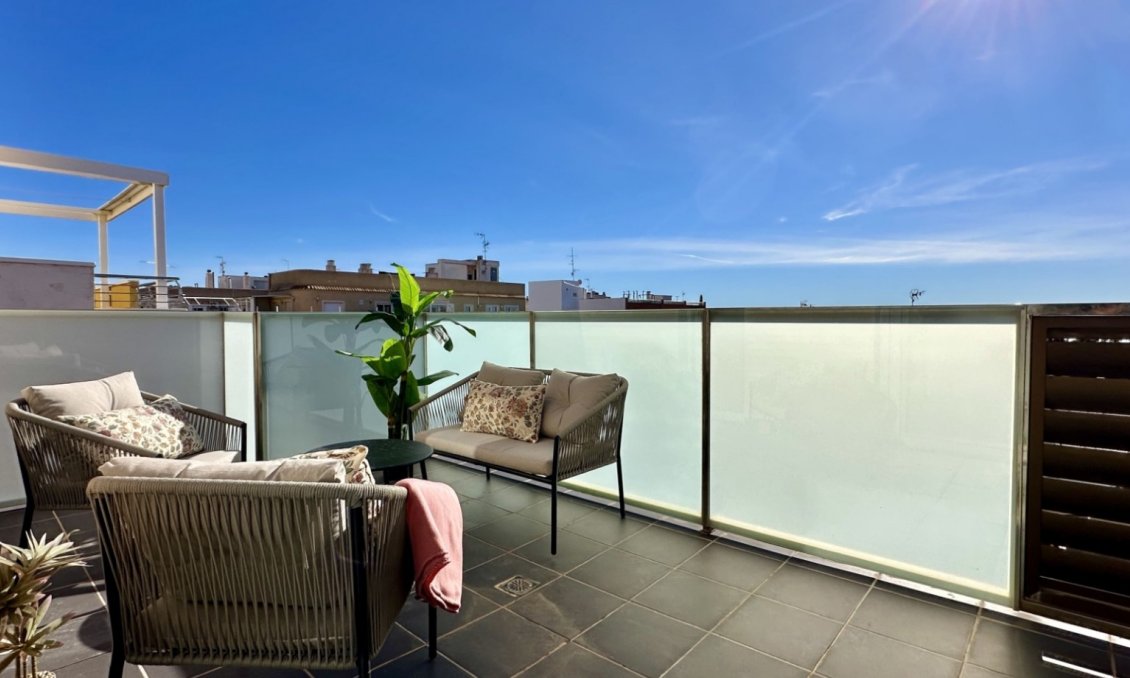 Használt Ingatlanok - Apartman -
Torrevieja - Costa Blanca