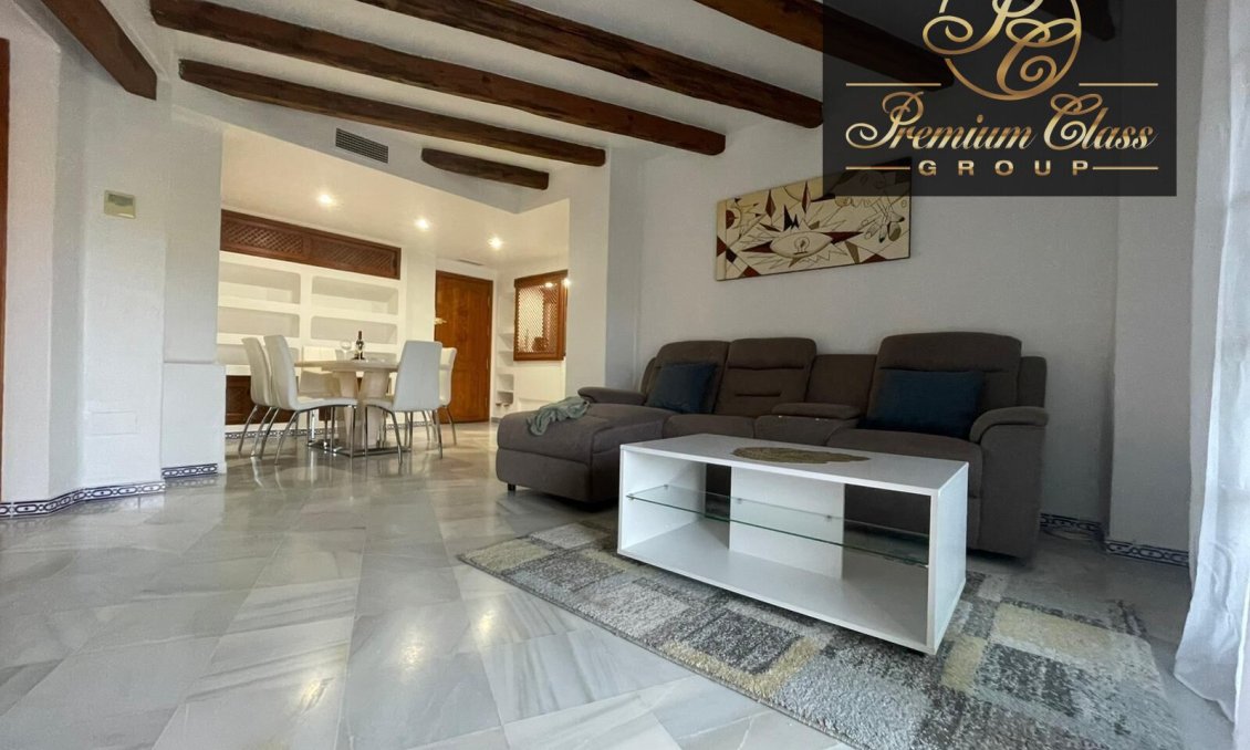 Használt Ingatlanok - Tetőtéri lakás -
Torrevieja - Los Frutales