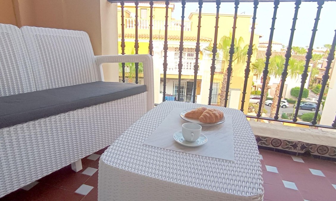 Használt Ingatlanok - Tetőtéri lakás -
Torrevieja - Los Frutales