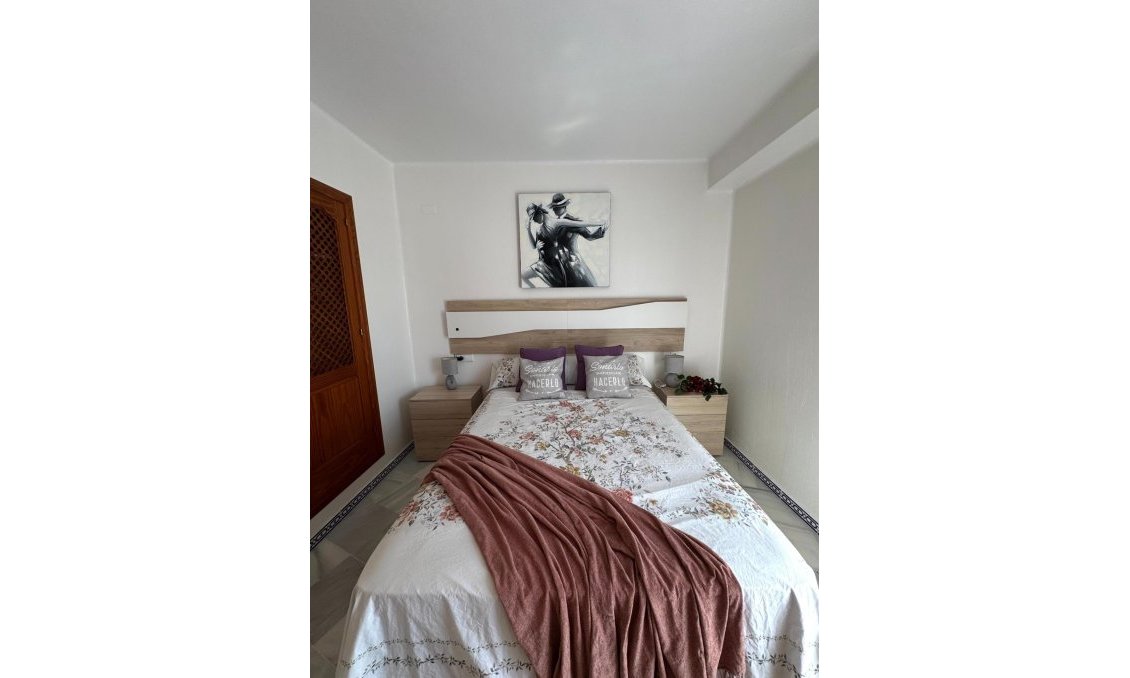 Használt Ingatlanok - Tetőtéri lakás -
Torrevieja - Los Frutales