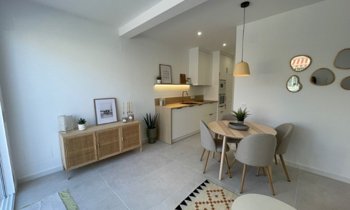 Használt Ingatlanok - Bungaló -
Torrevieja - Costa Blanca