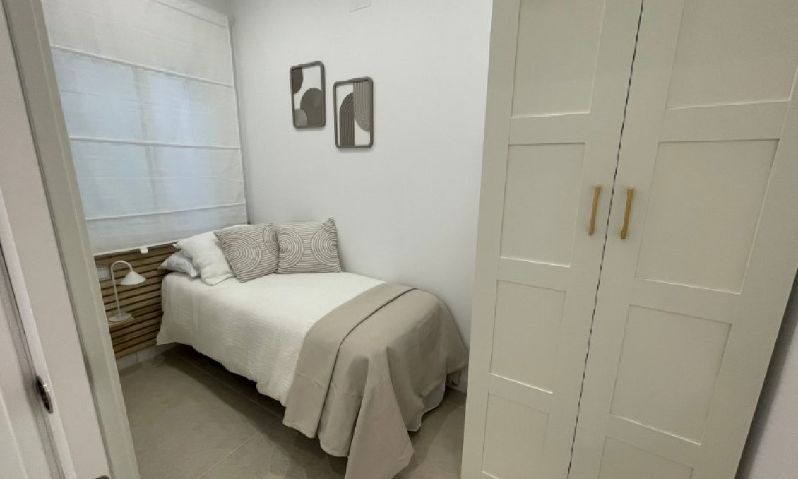 Használt Ingatlanok - Bungaló -
Torrevieja - Costa Blanca