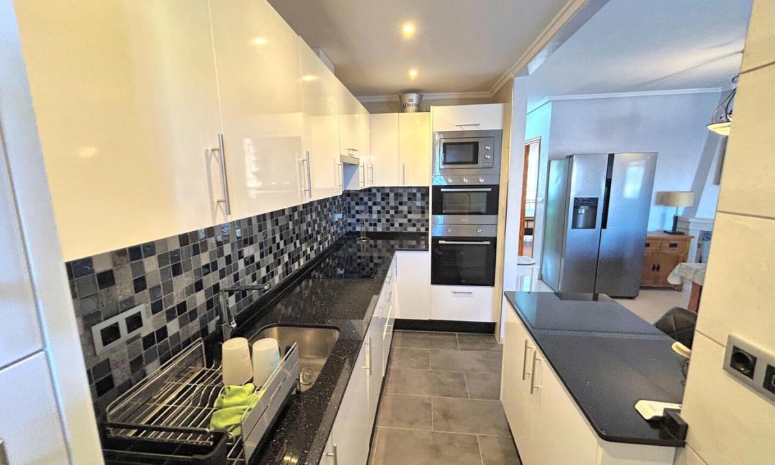 Használt Ingatlanok - Sorház -
Villamartin - Costa Blanca