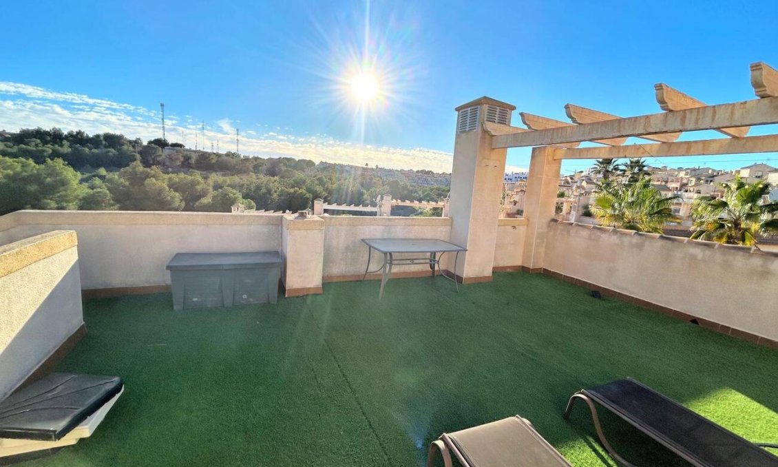 Használt Ingatlanok - Sorház -
Villamartin - Costa Blanca