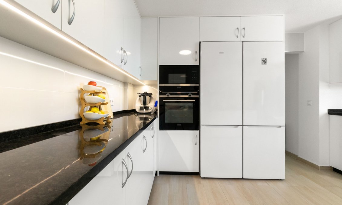 Resale - Villa -
Torre de la Horadada - Costa Blanca