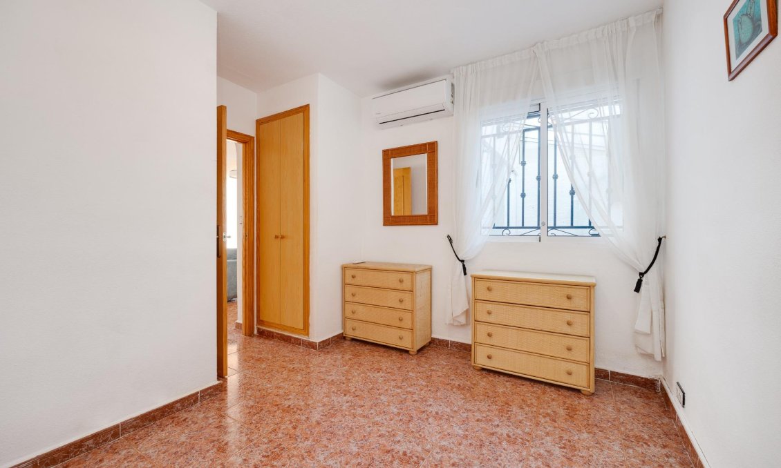 Revânzare - Bungalou -
Orihuela - Desamparados-hurchillo-torremendo