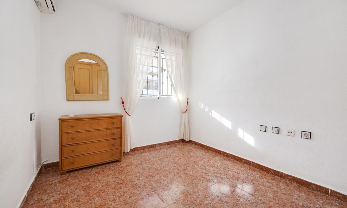 Revânzare - Bungalou -
Orihuela - Desamparados-hurchillo-torremendo