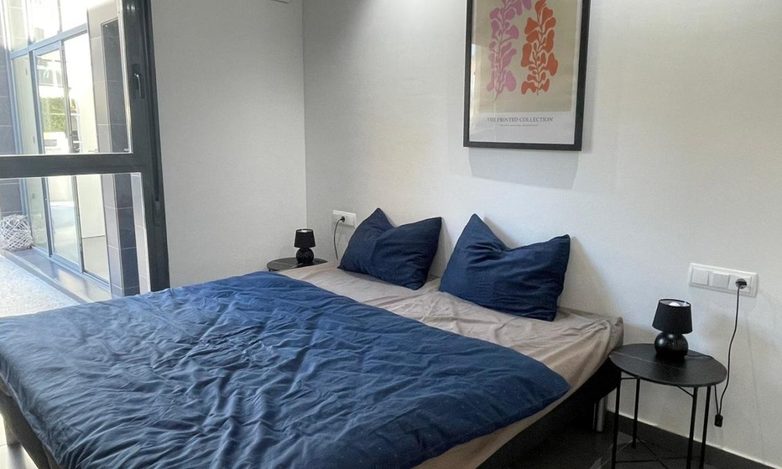 Használt Ingatlanok - Villa -
Villamartin - Costa Blanca