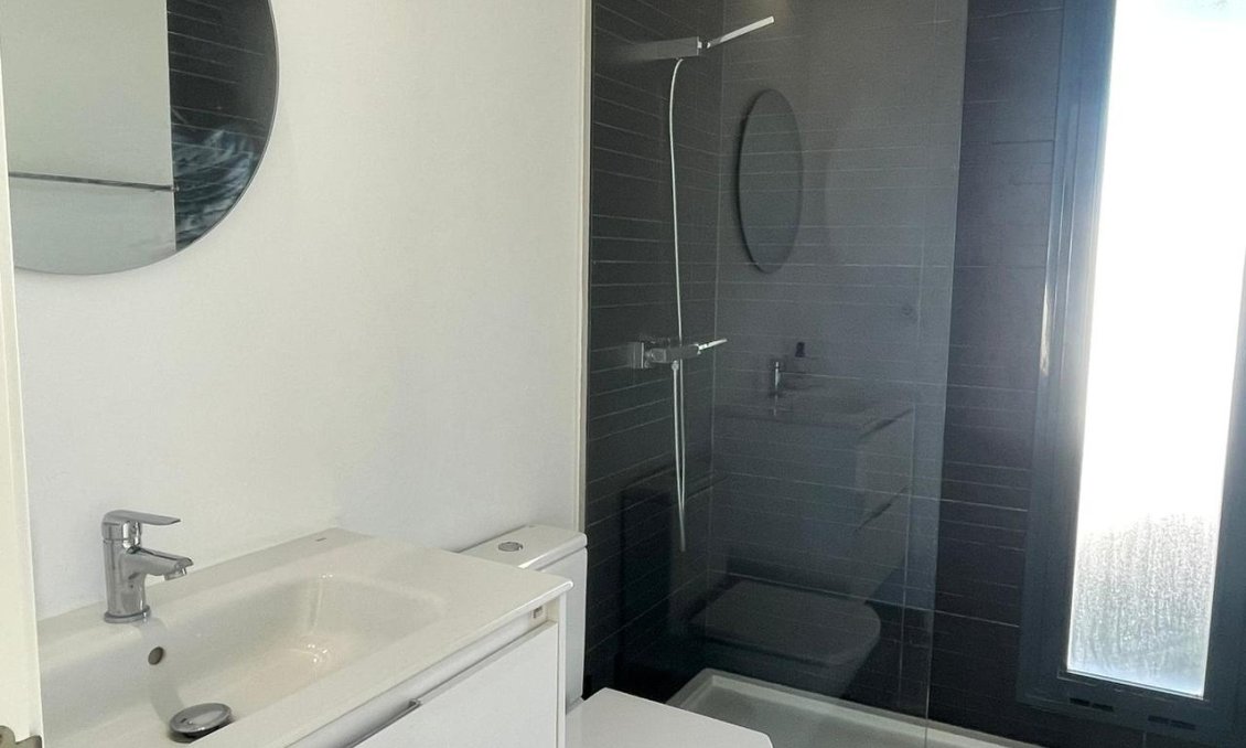 Használt Ingatlanok - Villa -
Villamartin - Costa Blanca