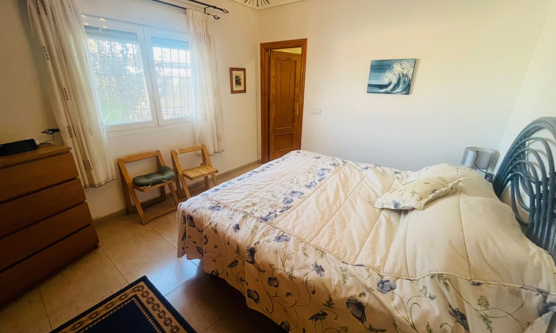 Használt Ingatlanok - Villa -
Gea Y Truyols - Inland