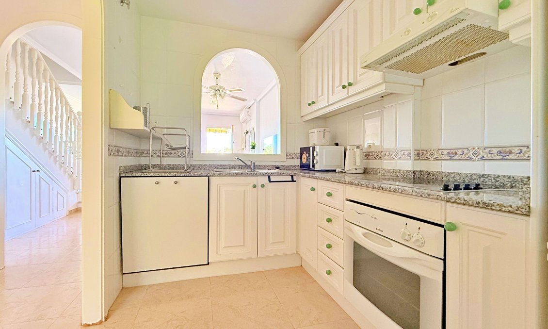 Használt Ingatlanok - Sorház -
Orihuela - Inland