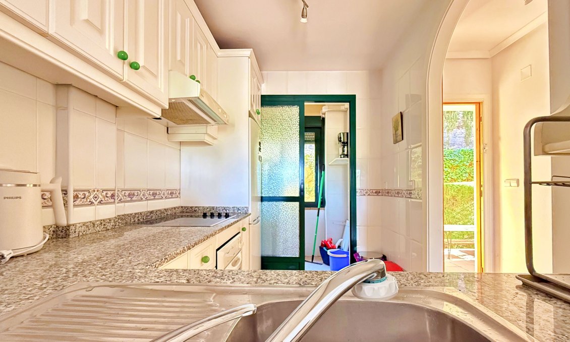 Használt Ingatlanok - Sorház -
Orihuela - Inland