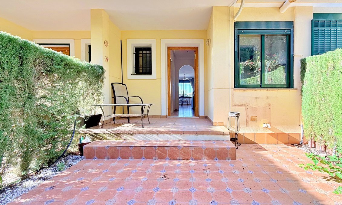 Használt Ingatlanok - Sorház -
Orihuela - Inland