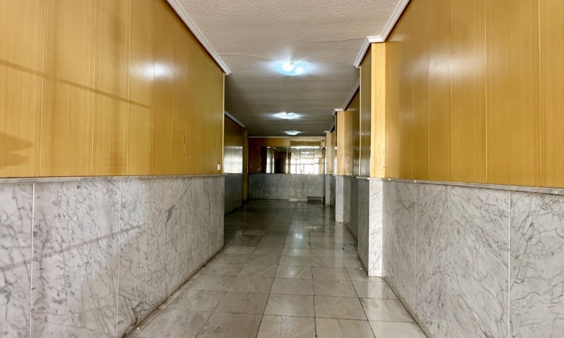 Használt Ingatlanok - Apartman -
Torrevieja - Costa Blanca