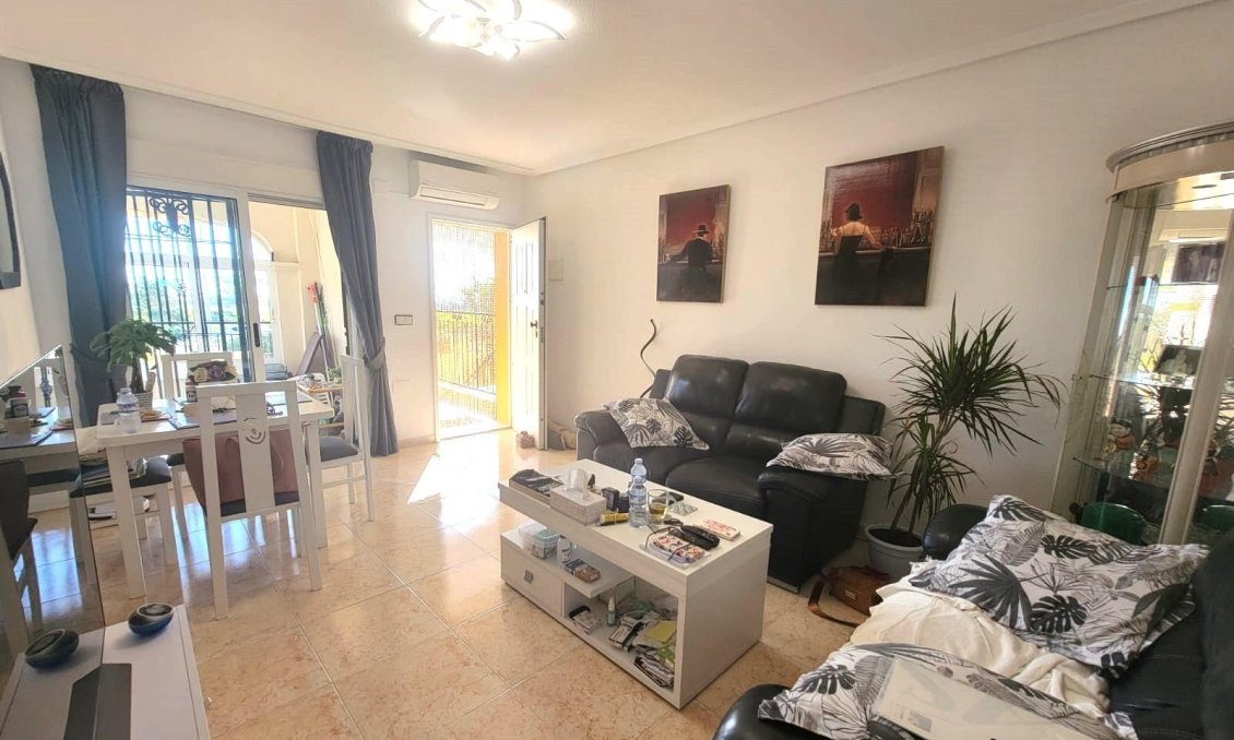 Resale - Town House -
Los Montesinos - Los Montesinos - Urb. La Herrada