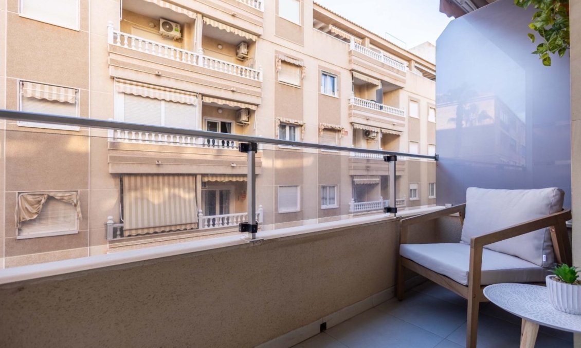 Használt Ingatlanok - Apartman -
Torrevieja - Centrum