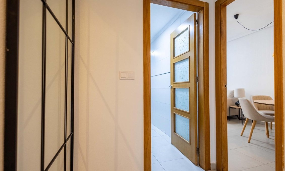 Használt Ingatlanok - Apartman -
Torrevieja - Centrum