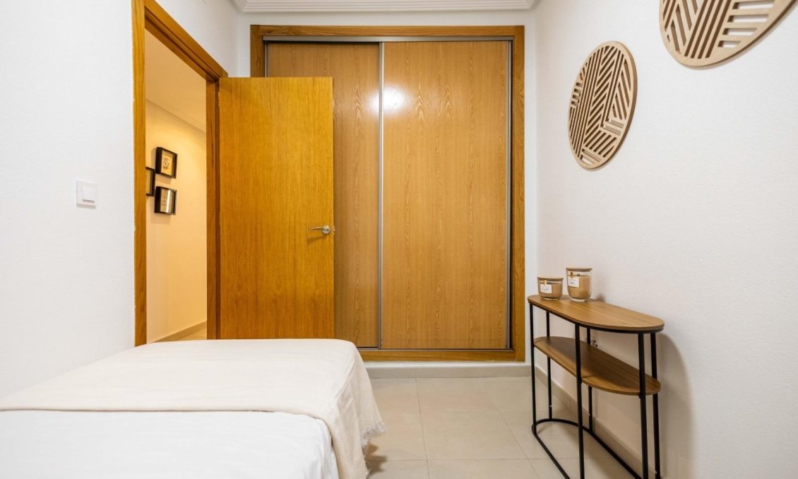 Használt Ingatlanok - Apartman -
Torrevieja - Centrum